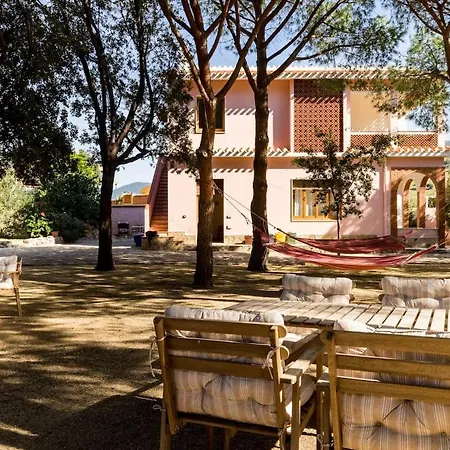 شقة Casa Pineta - Cozy Place Inside A Pinewood